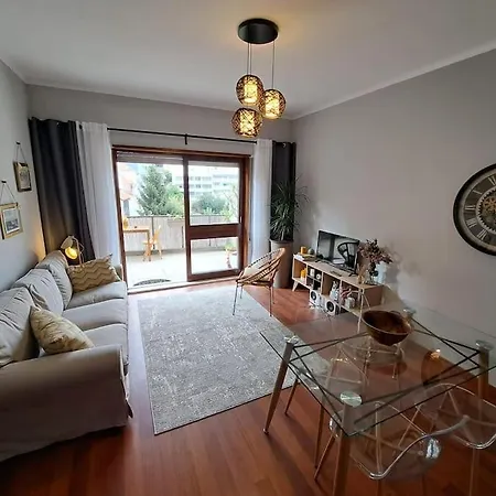 Apartamento 27 アパート